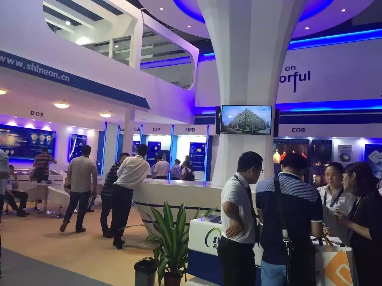 直击光亚展第三天 看看大家都在看些啥？