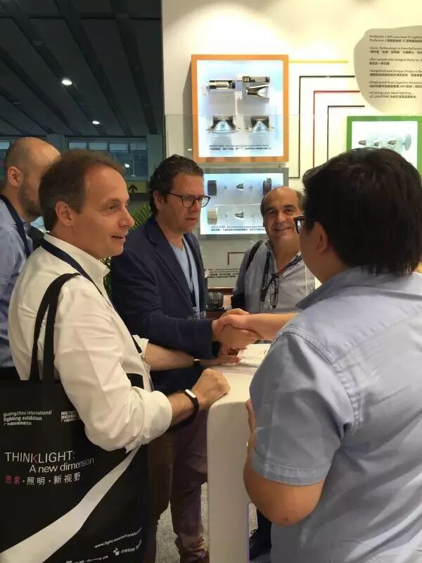 光亚展上您与 Professor J 错过的美好