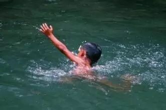 坚强!湖南救治最小胎龄宝宝,仅24周零5天;株洲女医生怀孕7月跳上病床救人丨早安湖南-怀孕期