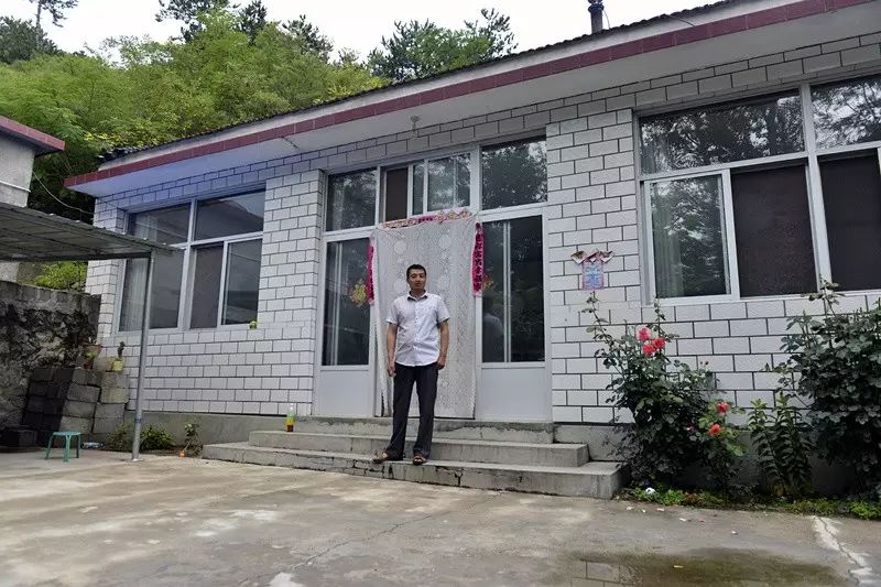 天翔科技 公众号文章 >> 正文    在涞源王安镇马家屯村口,记者遇到了