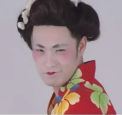 陈赫,还有多少人爱他,愿意支持他吗!举起手来看看