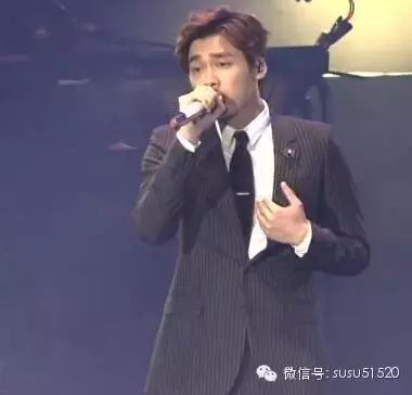 李易峰翻唱张国荣《当爱已成往事》,深情感人触动泪点,...