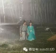 李易峰片场淋雨视频曝光  粉丝大喊心疼