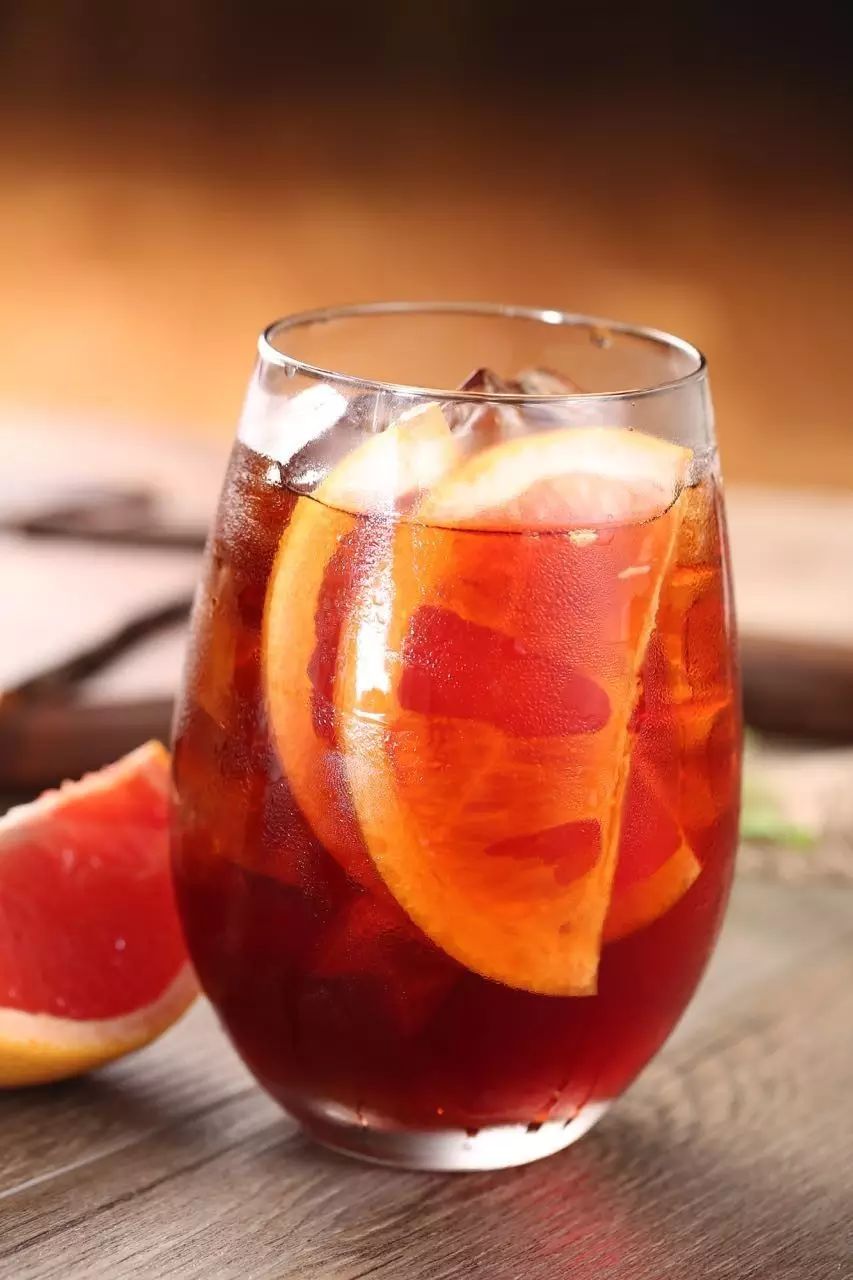 以及我点的这杯when grapefruit in love with ice tea"当西柚爱上柠