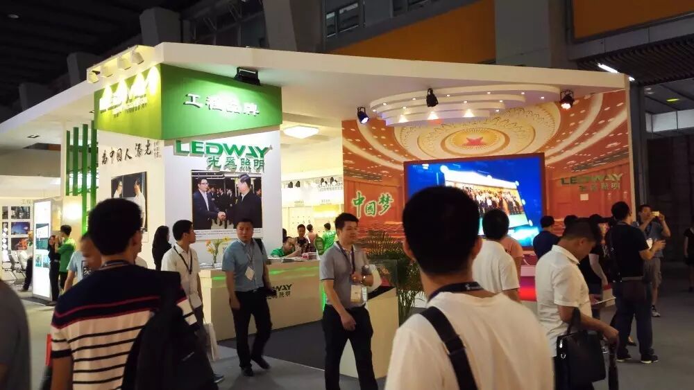 展台风采秀，行摄那些亮相光亚展的“TOP10”企业