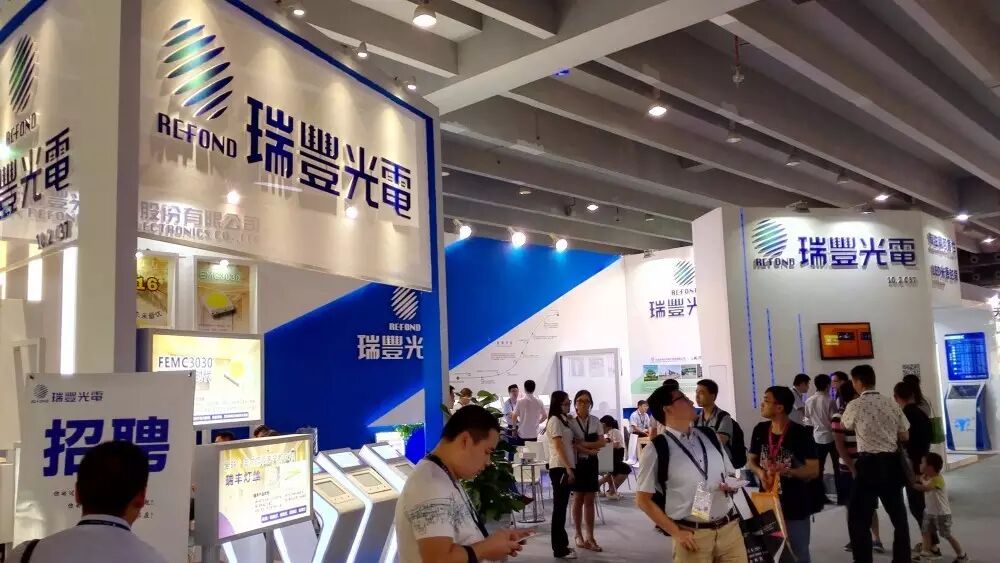 展台风采秀，行摄那些亮相光亚展的“TOP10”企业