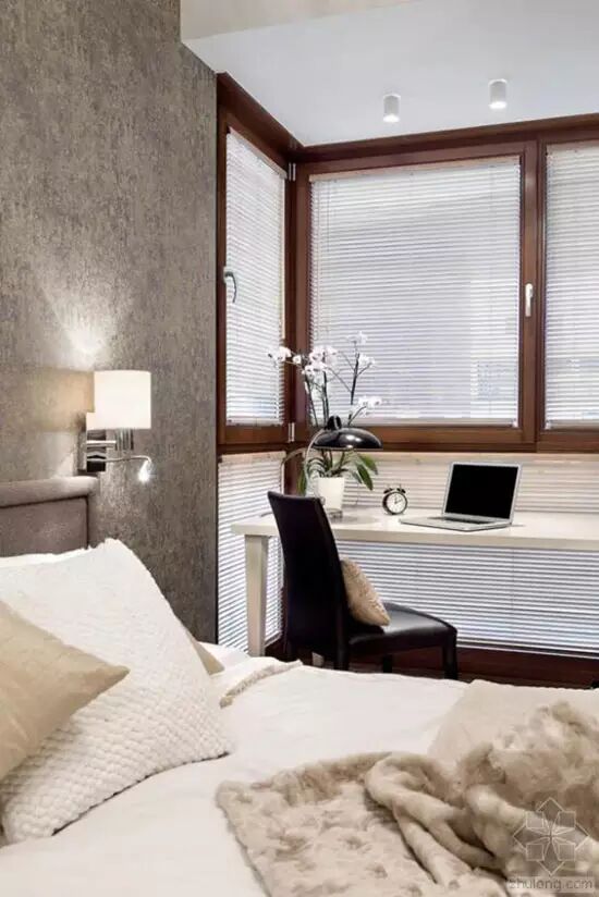 如何用一盏床头照明灯，给你打造温暖的睡前阅读区？