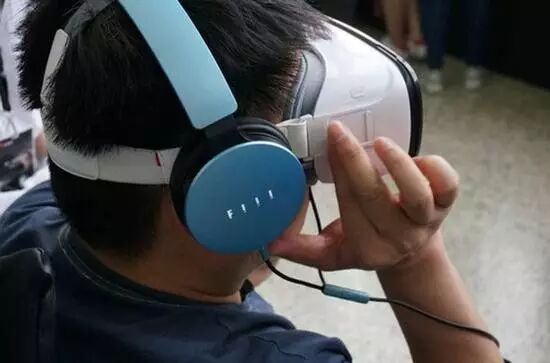 手机厂商被指做VR只是为了圈钱，这是比窦娥还冤吗？