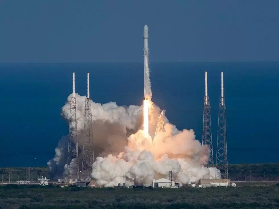 不乱开脑洞，看未来几十年科技如何颠覆我们的生活