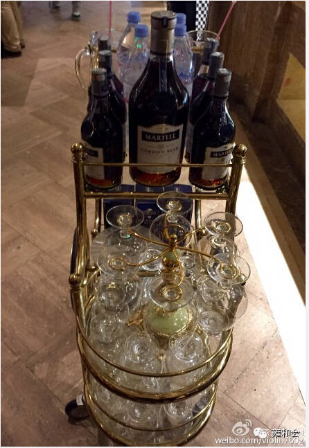 福州美食界一姐依人淡如菊推荐：真心震撼！雍和会，中国海鲜姿造开创者与领导者！食材稀罕、全球顶尖！