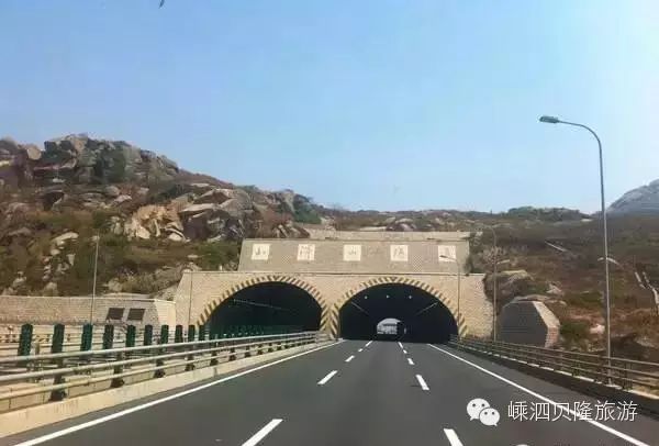 矮寨大桥 旅游_矮寨大桥旅游攻略_东海大桥旅游