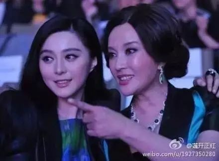 60岁刘晓庆嫩脸皮绷没皱纹 范冰冰讨要保养秘方