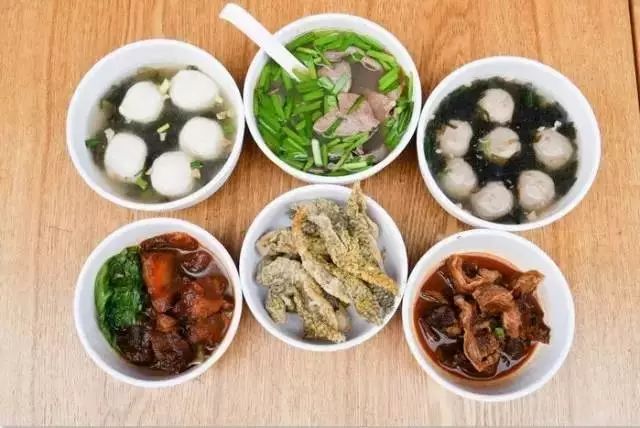 十蚊搞掂!陈奕迅说:“要快乐,要多巴胺,还不如去吃鱼...