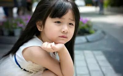 别总在孩子面前玩手机，一个小故事让你明白伤害究竟有多大！ 第1张