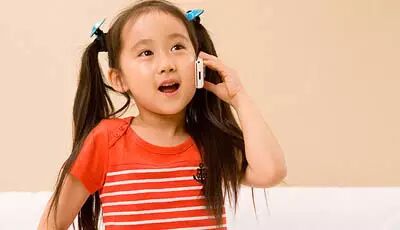 别总在孩子面前玩手机，一个小故事让你明白伤害究竟有多大！ 第2张