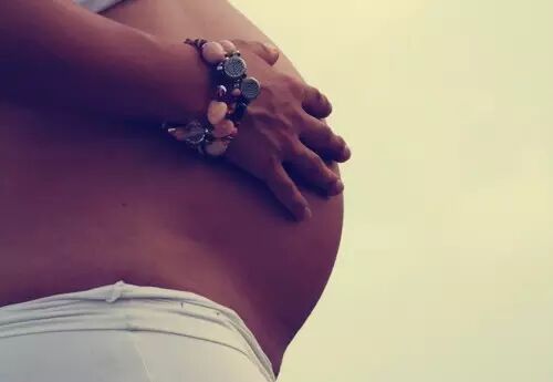 合肥孕妈们注意!怀孕期间不能戴的这些东西,你取下几样了?-怀孕期