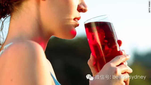 官方答复:Swisse蔓越莓适合怀孕或哺乳期的女性吗?