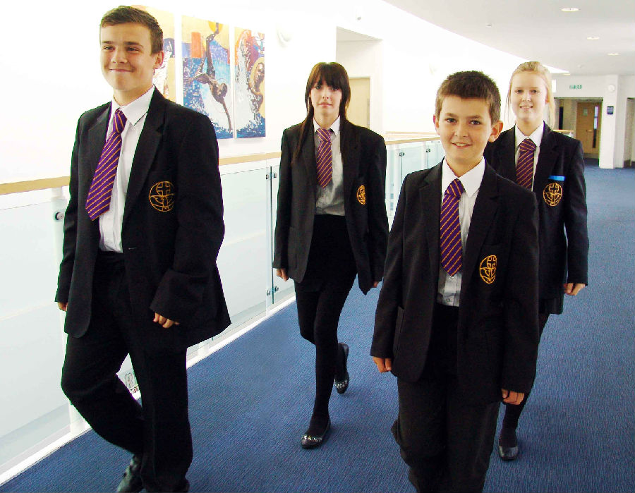 【盘点】泰安中小学校校服，堪称校园版蓝白生死恋