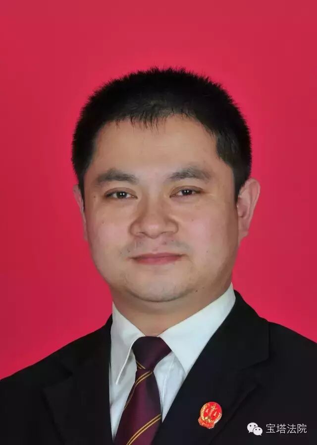 宝塔法院新春新奉献：寻找最美法官活动开始了！