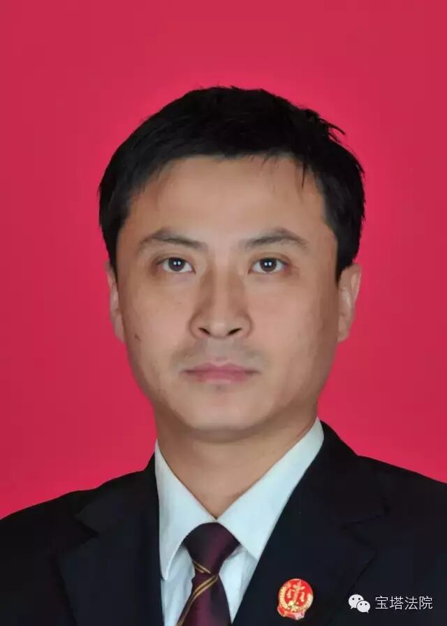 宝塔法院新春新奉献：寻找最美法官活动开始了！