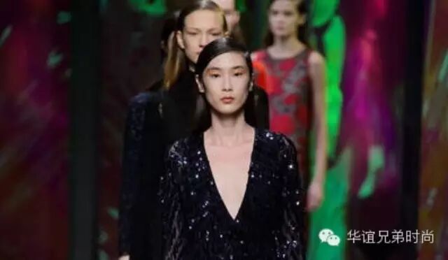 薛冬琪领衔Thakoon大秀