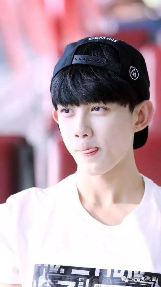 【新浪微博消息汇总】吴磊加盟好莱坞国际影片、乔振宇《...