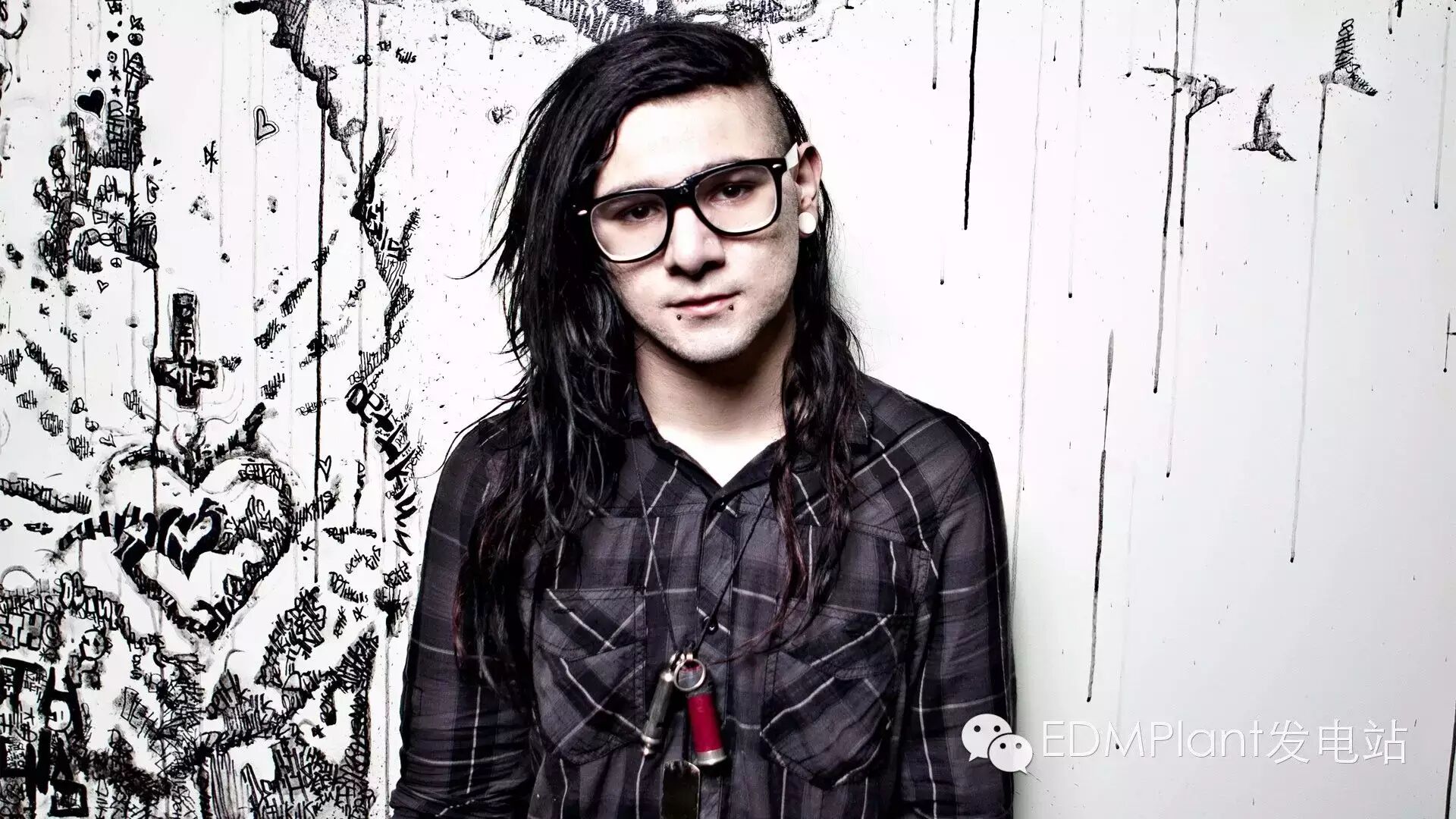 Skrillex钟情韩国妹妹?我天朝要放出wuli韬韬了!