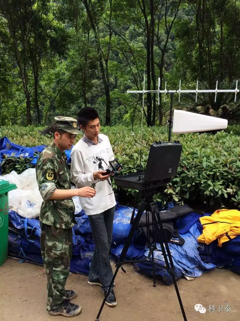 武警部隊科衛(wèi)泰煥影無人機航拍泰寧泥石流救援一線