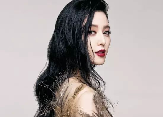 范冰冰的弟弟真的是她私生子?黄晓明为什么在娱乐圈很厉...