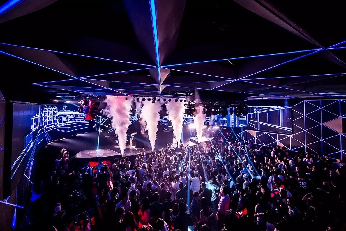 没有屏，看什么欧洲杯？