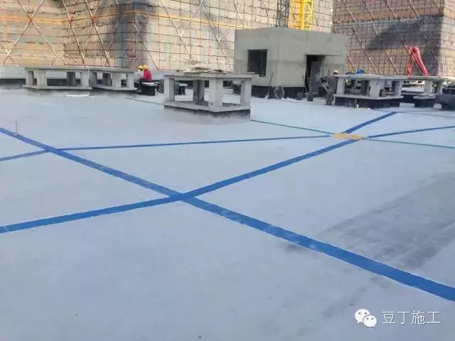 屋面面层局部菱形排水单元效果