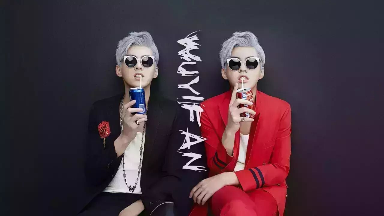 静距离  吴亦凡独家语音!亲口说帮女粉丝清空购物车!