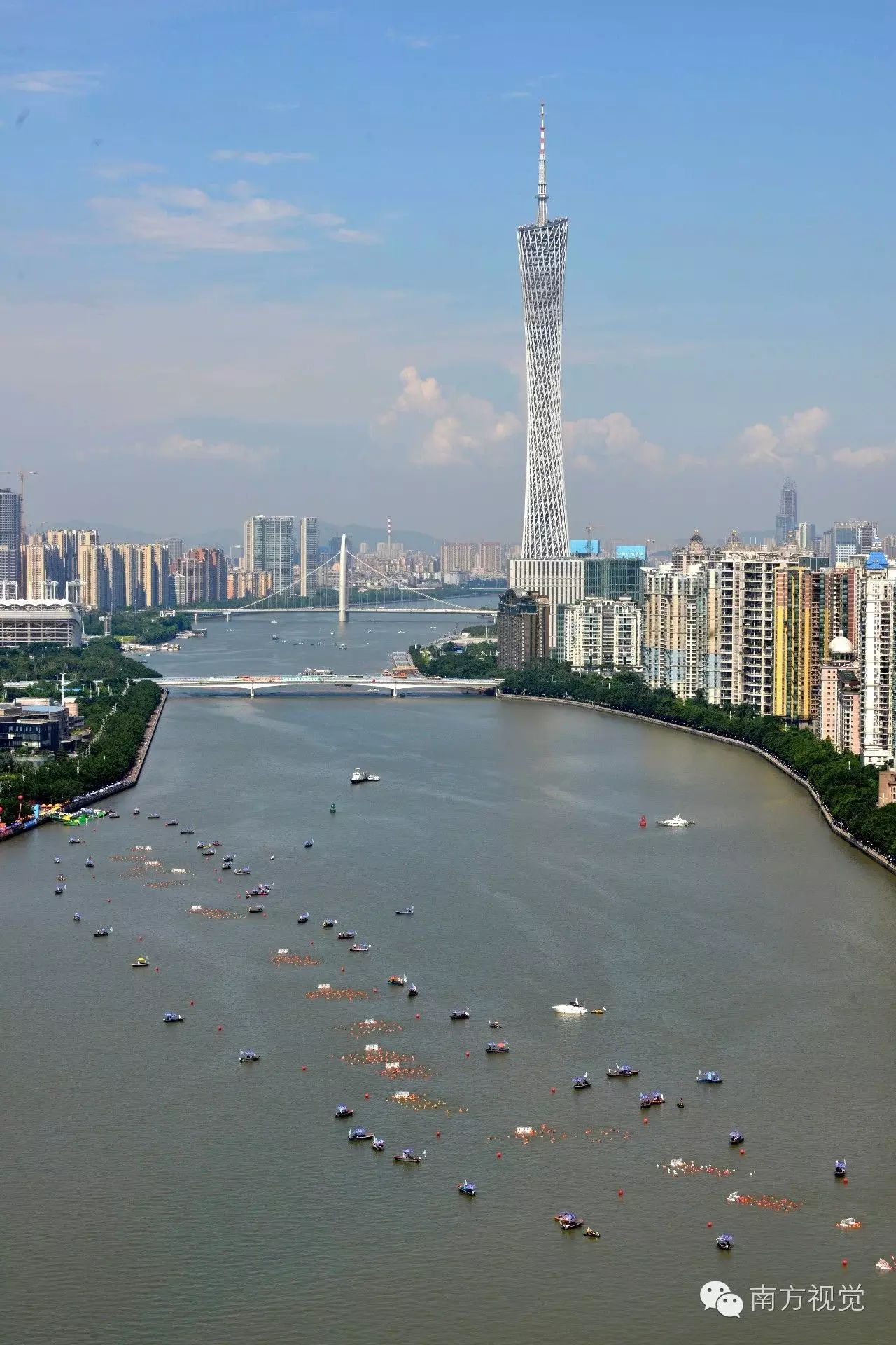 30在中大码头至星海音乐厅之间的珠江河段举行