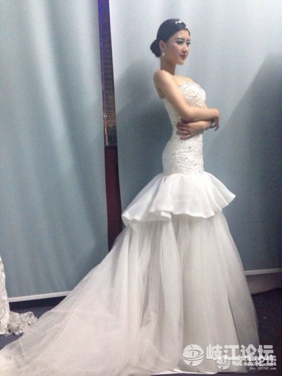 终于见到了网上日思夜想的女神，结果特么的哭瞎了.....111 / 作者:火星娃崽 / 帖子ID:113289