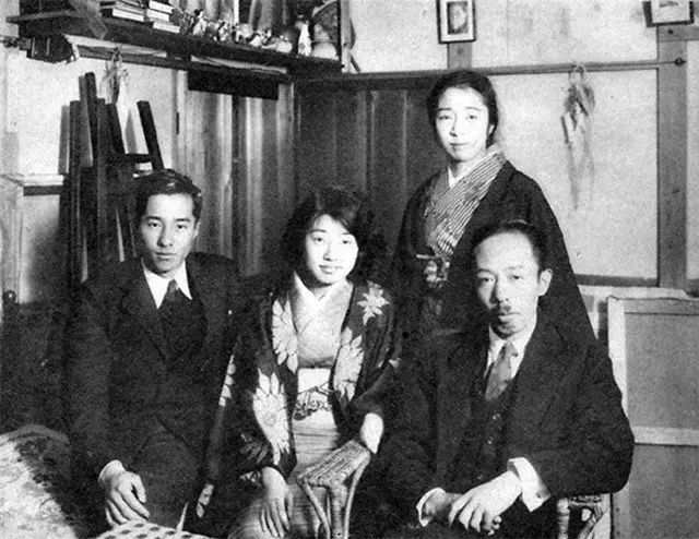 森鸥外的子女,右起:於菟、茉莉、杏奴、类