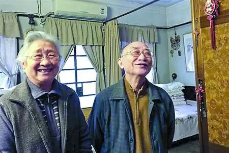 贺友直与夫人谢慧剑