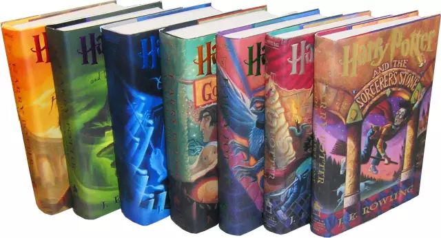 英国作家J.K.罗琳的奇幻文学系列小说《哈利·波特》