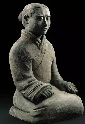 (秦代“跽坐俑”)