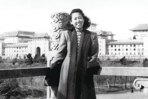 齐邦媛摄于武汉大学