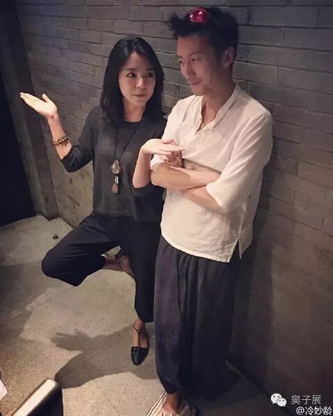 跟王菲在一起后,谢霆锋连穿衣风格都变了