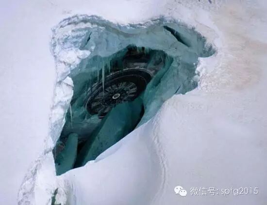 南极疑似发现UFO基地 揭秘南极未解之谜