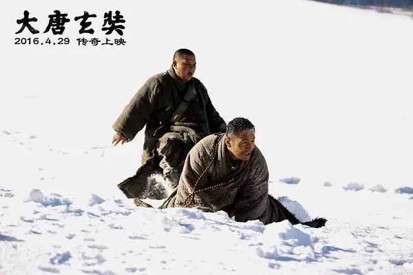 赵薇晒黄晓明片场照,你没见过的“教主”长这样!