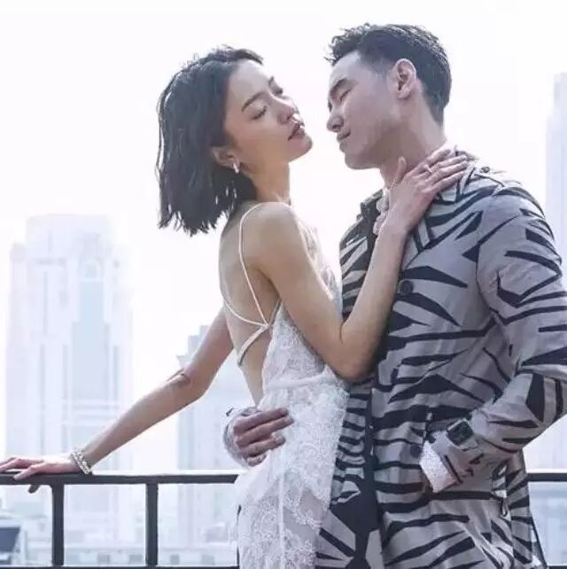 【阮经天实力撩御姐】独家表情包马上奉送!