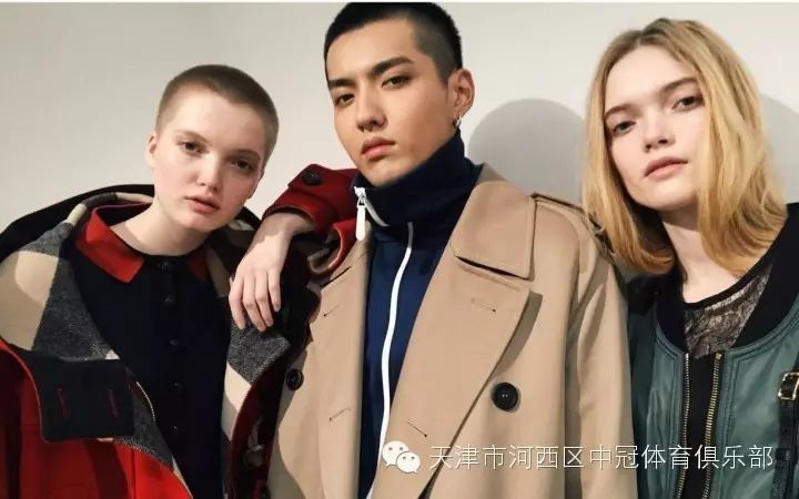 【时尚生活】Burberry吴亦凡演绎运动英伦风