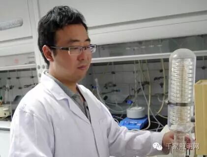 不走寻常路浙江博士专注磷光发光