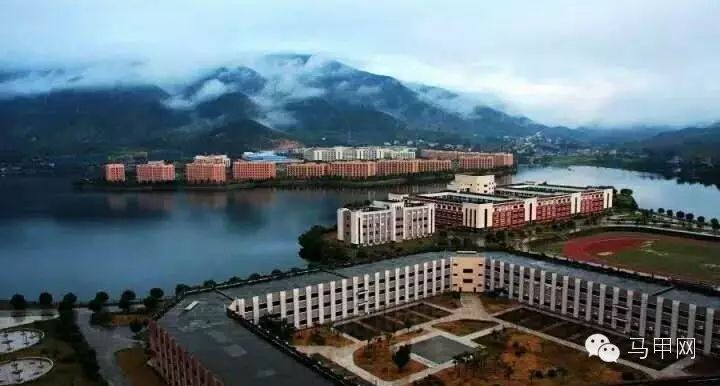 假如仰恩大学不建在马甲,而是建在市区