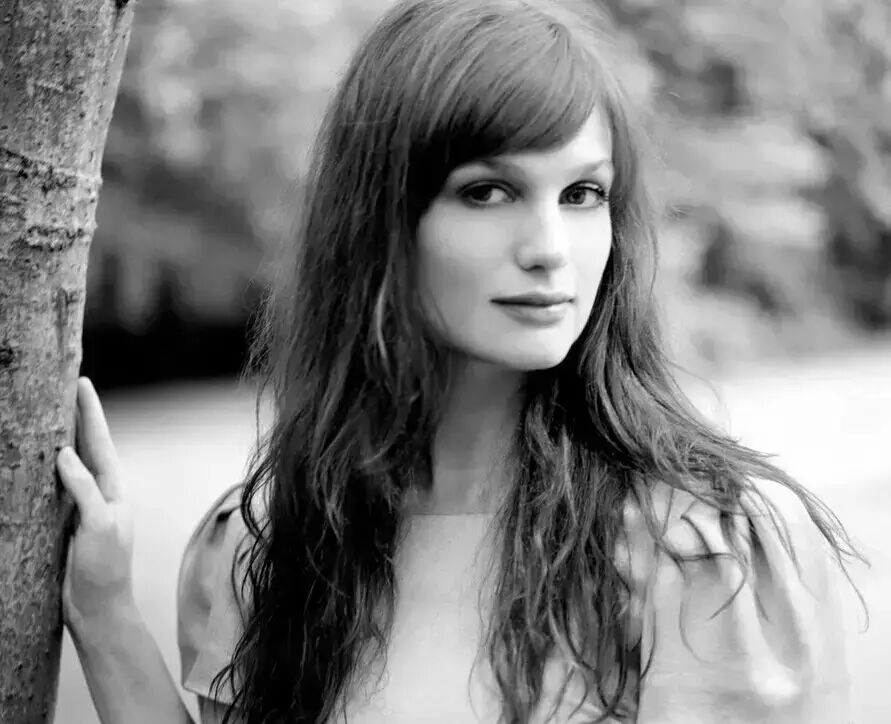 【典藏留声机】A Fine Frenzy《Almost Lover》(中英字...