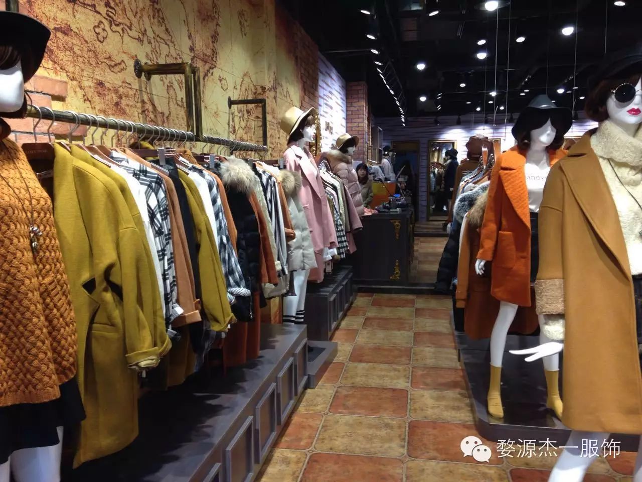 杰一服饰旗下品牌:洛丽·帕女装德兴店,即将开业,届时