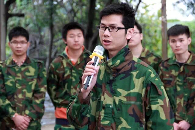 ������չѵ��