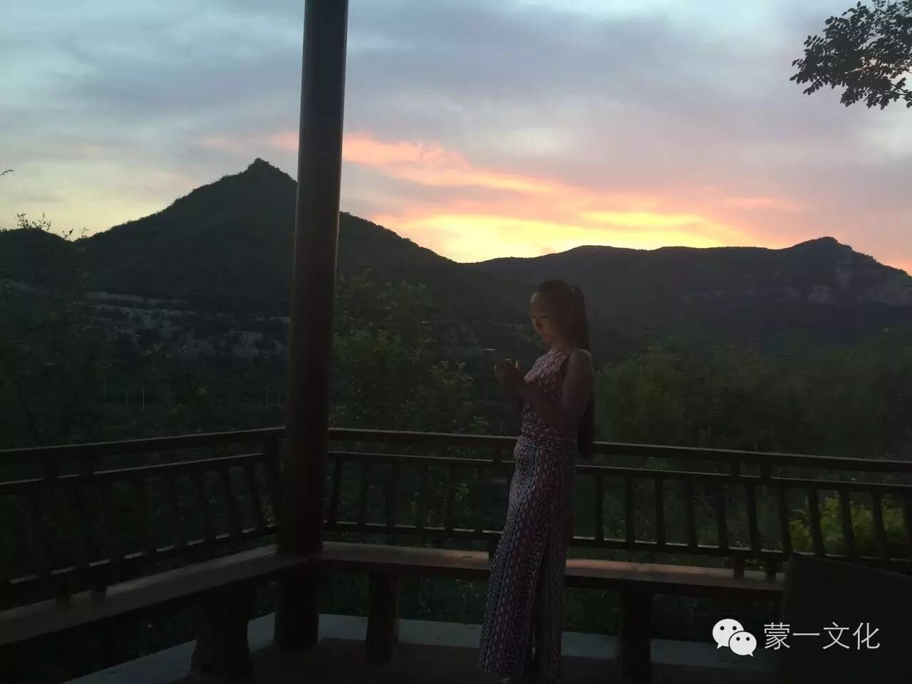 晚上鼻塞,早上打喷嚏流鼻涕是感冒吗_早上是几点到几点_减肥是早上跑步好还是晚上跑步好